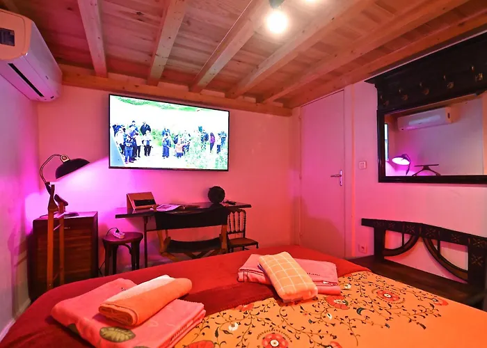 Duplex 6 Clim Wifi Sauna شقة كان